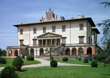 Die Medici-Villa, gebaut für Lorenzo den Prächtigen, 1480
